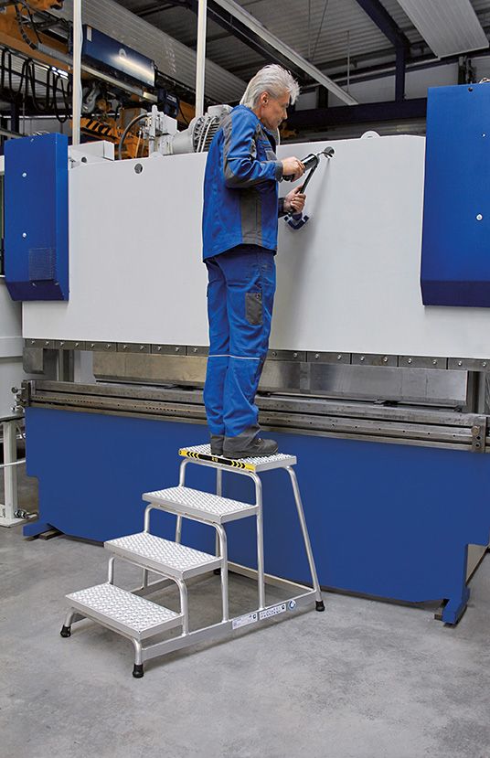 Arbeitspodest aus Aluminium starr R13 mit 4 Stufen